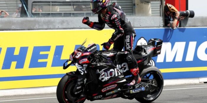 start-sensasional-jorge-martin-juara-sprint-race-motogp-prancis-2026-1778376126465_169